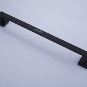 VEVETTA Modern Matte Black Square Towel Bar – Stainless Steel Bathroom Hardware.