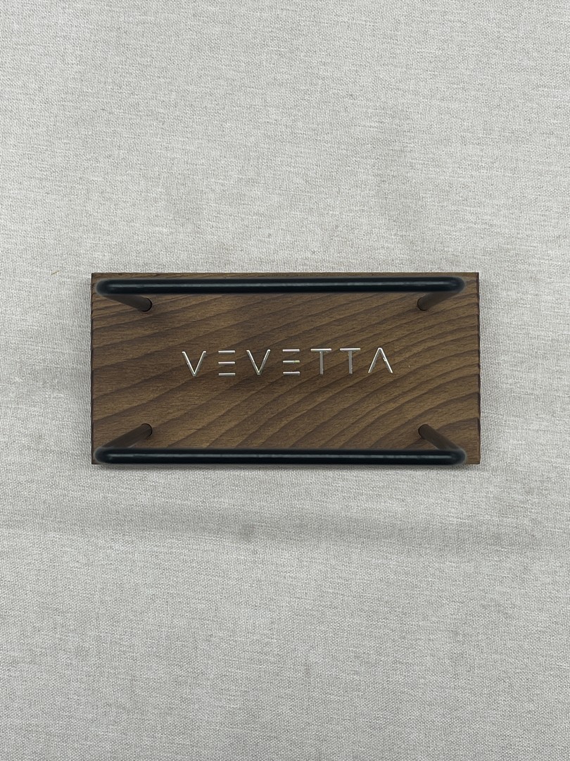 VEVETTA Modern Napkin Holder with Walnut Wood Base and Black Metal Wire - Image 3